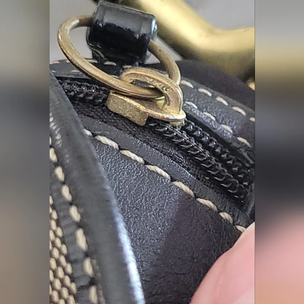 Coach Vintage Shoulder Bag K0671-10627